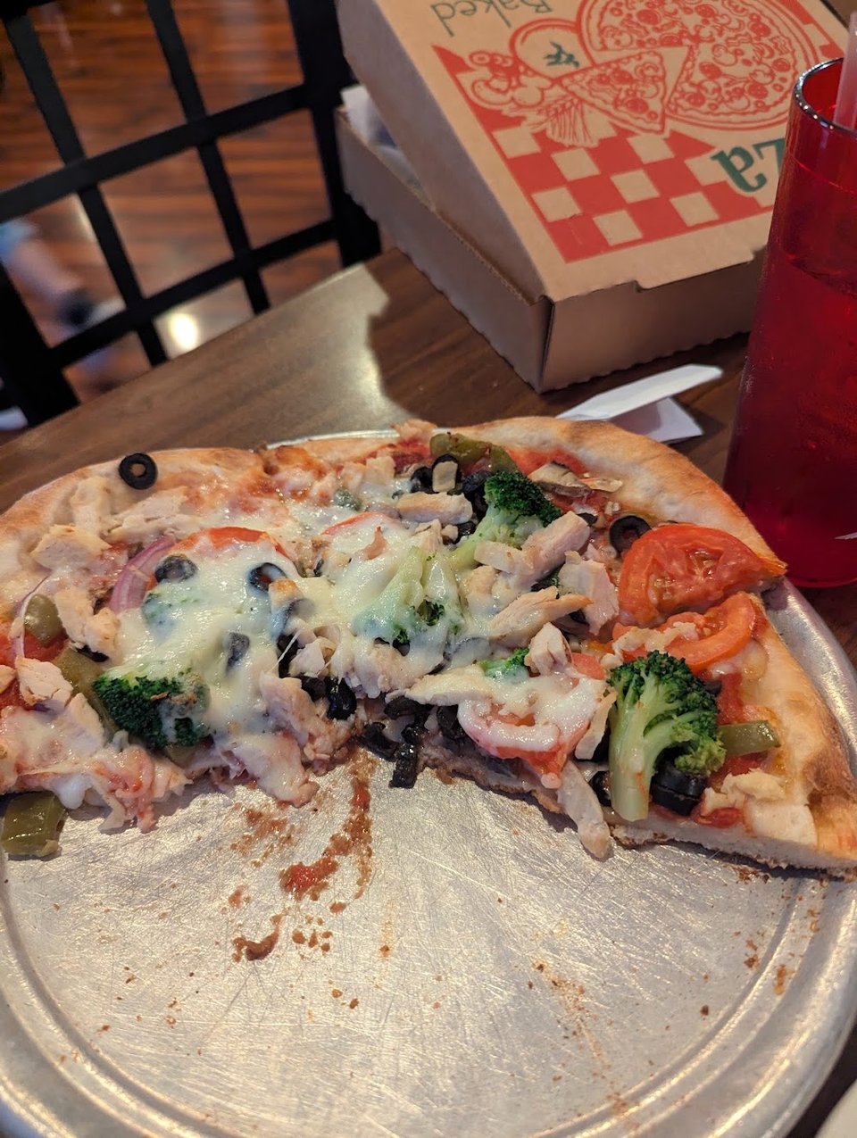 Personal Veggie Pizza with Chicken Topping